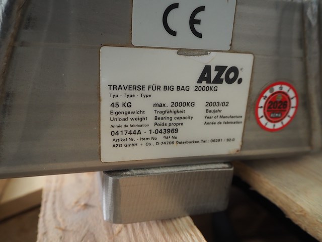 Azo - afbeelding 13 van  33