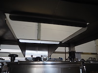 Azo - afbeelding 30 van  33