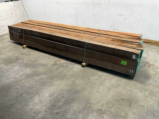 Azobe aic hardhouten balk 400x15x15 cm (6x) - afbeelding 1 van  7