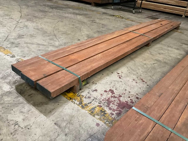 Azobe balk 50x150 mm (3x) - afbeelding 3 van  3