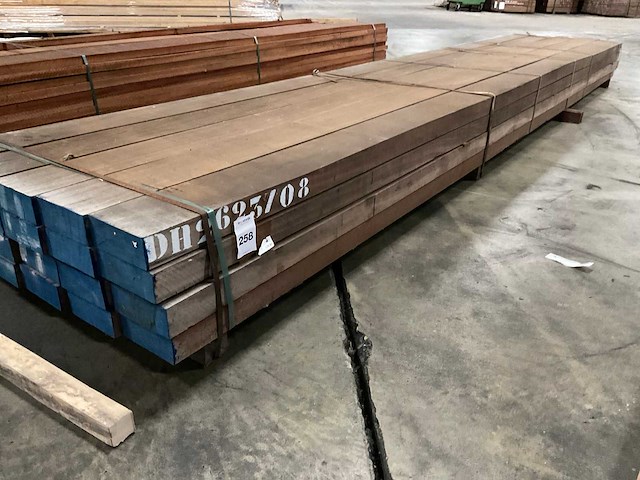 Azobe balken 80x200 mm (20x) - afbeelding 1 van  5