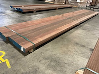 Azobe balken geschaafd 70x140 mm (6x) - afbeelding 2 van  3