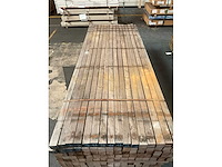 Azobe gepunte palen 60x60 mm (160x) - afbeelding 5 van  5