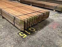 Azobe gepunte palen 60x60 mm (48x) - afbeelding 6 van  6