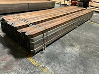 Azobe gepunte palen 60x60 mm (78x) - afbeelding 1 van  6