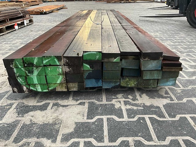 Azobé gording ruw 5x10x350 cm (30x) - afbeelding 5 van  6
