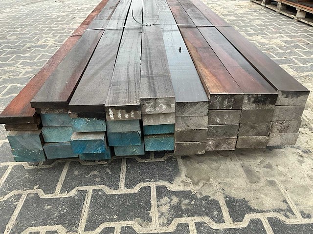 Azobé gording ruw 5x10x350 cm (30x) - afbeelding 6 van  6