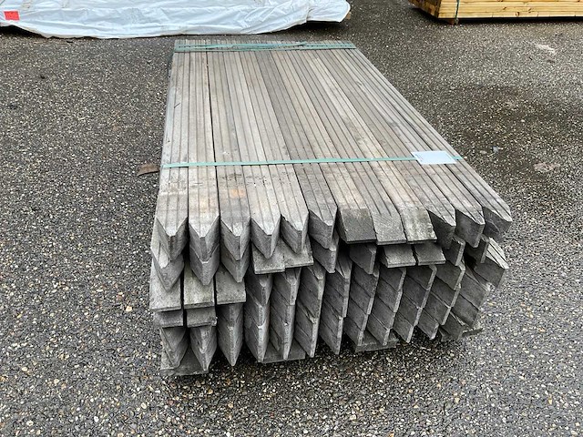 Azobe hardhout paal (70x) - afbeelding 3 van  6