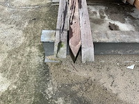 Azobé hardhout palen fijn bezaagd 3500x80x80 mm (3x) - afbeelding 2 van  3