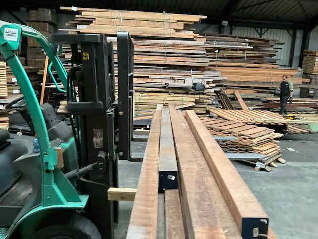 Azobé hardhout tuinpalen diverse maten (9x) - afbeelding 2 van  13