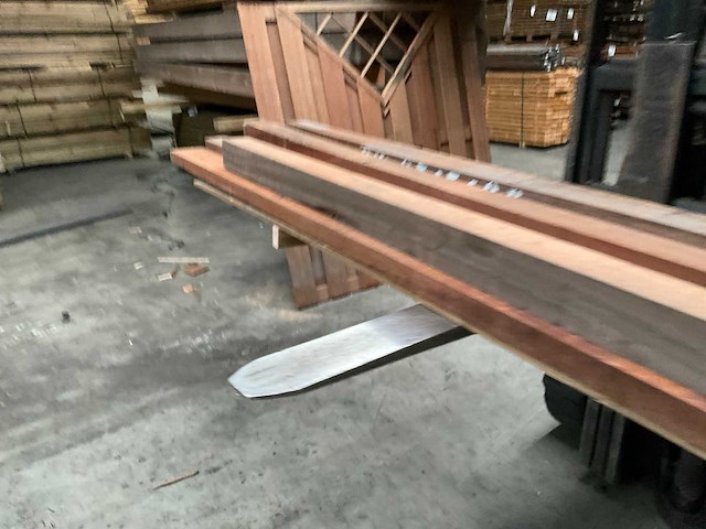 Azobé hardhout tuinpalen diverse maten (9x) - afbeelding 7 van  13