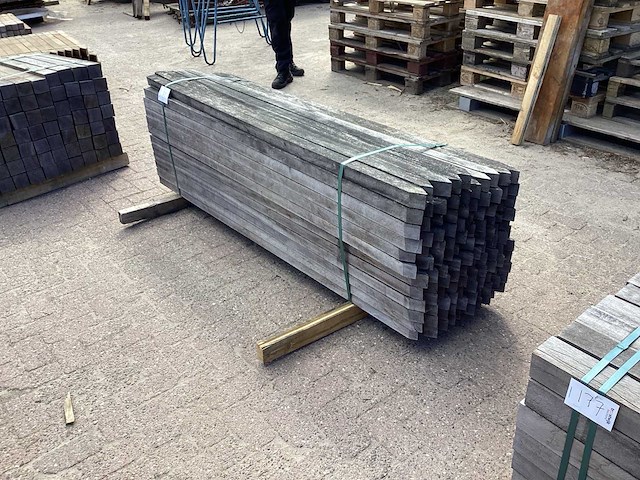 Azobè hardhouten paal 50x50x2000mm (115x) - afbeelding 5 van  5
