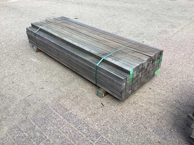 Azobè hardhouten paal 50x50x2000mm (82x) - afbeelding 2 van  5