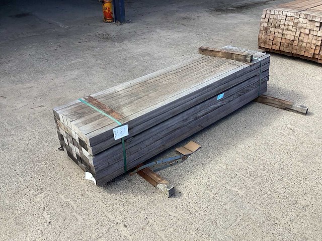 Azobè hardhouten paal 50x60x2000mm (70x) - afbeelding 1 van  5