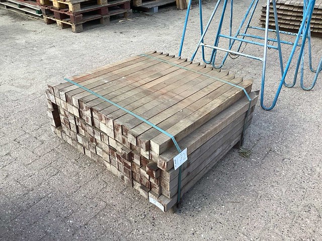 Azobè hardhouten paal 60x60x1000mm (100x) - afbeelding 2 van  3