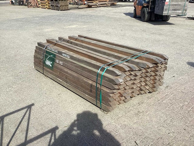 Azobè hardhouten paal 60x60x2000mm (108x) - afbeelding 2 van  6
