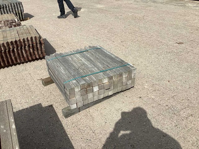 Azobè hardhouten paal 65x65x1000mm (52x) - afbeelding 2 van  5