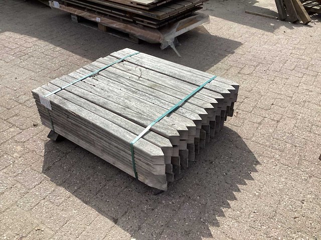 Azobè hardhouten paal 65x65x1000mm (52x) - afbeelding 4 van  5