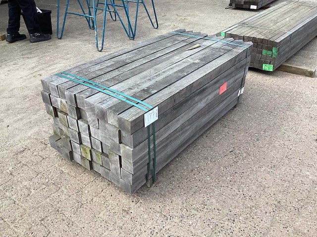 Azobè hardhouten paal 80x80x1500mm (54x) - afbeelding 1 van  5