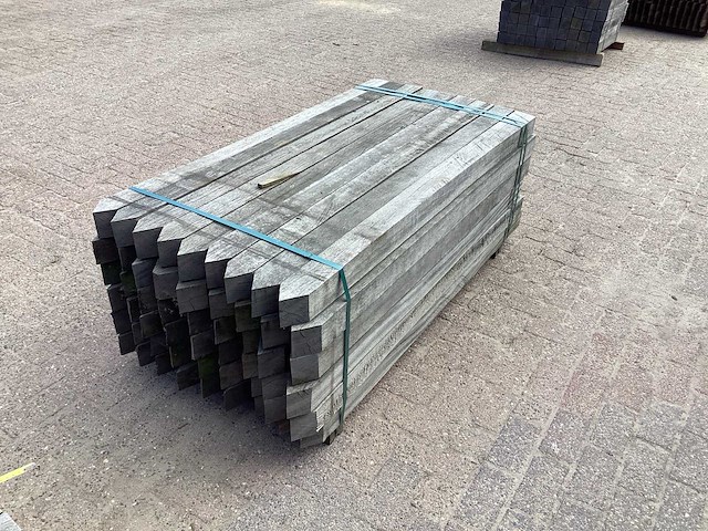 Azobè hardhouten paal 80x80x1500mm (54x) - afbeelding 3 van  5