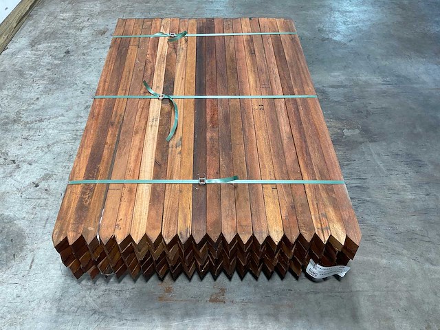 Azobé hardhouten paal gepunt 150x5x5 cm (100x) - afbeelding 5 van  11