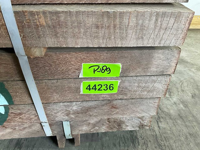 Azobé hardhouten tuinpaal fas gepunt 200x7x7 cm (120x) - afbeelding 5 van  5