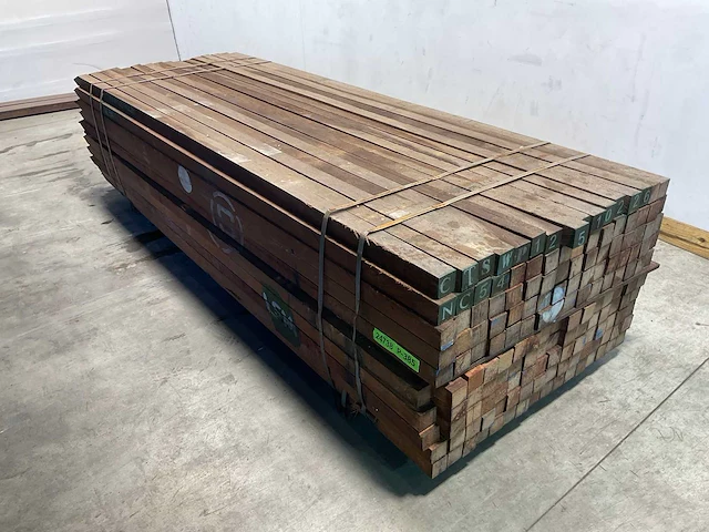 Azobé hardhouten tuinpaal fas gepunt 300x6x6 cm (160x) - afbeelding 2 van  6