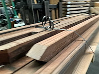 Azobé hardhouten tuinpaal gepunt 270x9x9 cm (12x) - afbeelding 9 van  11