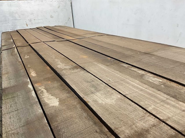 Azobé hardhouten waterkering plank 300x10x1 cm (100x) - afbeelding 1 van  4
