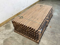 Azobé paal geschaafd gepunt 200x6,5x6,5 cm (84x) - afbeelding 3 van  5
