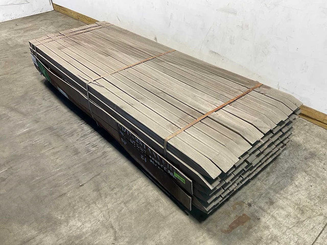 Azobé paal geschaafd met punt 250x6,5x6,5 cm (90x) - afbeelding 2 van  9