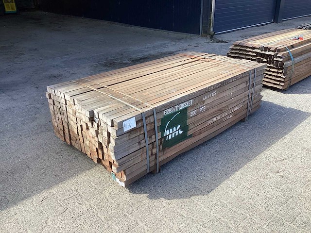 Azobè paal hardhout 50x50x2000mm (200x) - afbeelding 5 van  5