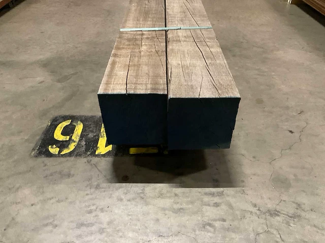 Azobe palen 150x150 mm (2x) - afbeelding 4 van  5