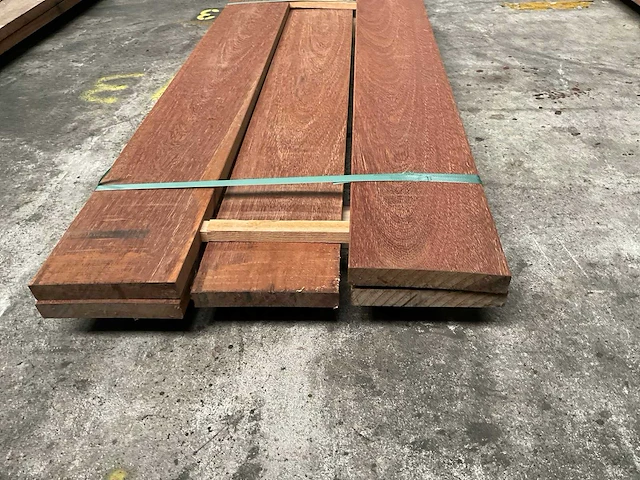Azobe planken 35x230 mm geschaafd (5x) - afbeelding 4 van  6
