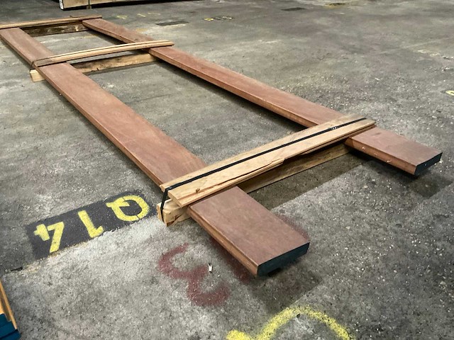 Azobe planken geschaafd 45x190 mm (2x) - afbeelding 3 van  4