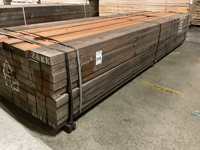 Azobe regels 50x100 mm (100x) - afbeelding 1 van  5