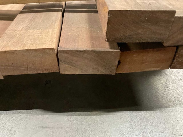 Azobé regels geschaafd 45x90 mm (15x) - afbeelding 6 van  6