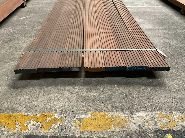 Azobe vlonderdelen 35x140 mm (7x) - afbeelding 2 van  6