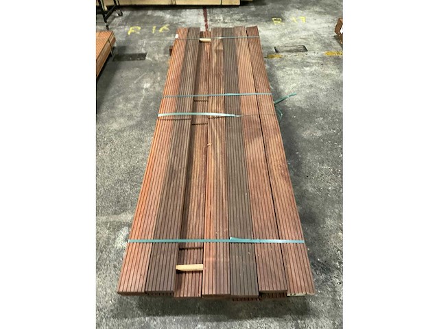 Azobe vlonderdelen 45x140 mm (16x) - afbeelding 5 van  6
