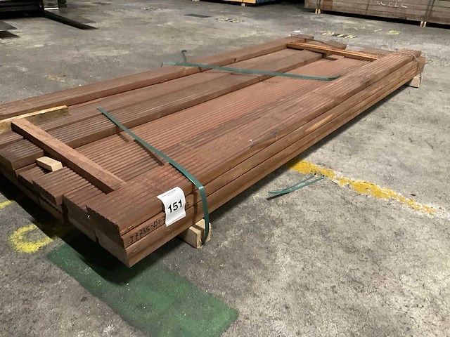 Azobe vlonderplanken 35x140 mm (22x) - afbeelding 1 van  4