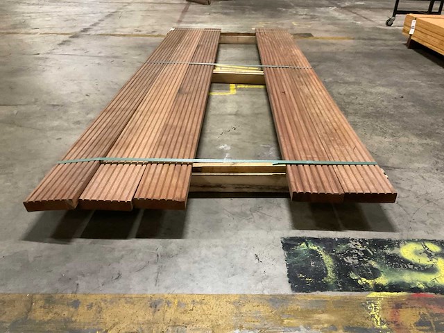Azobe vlonderplanken 35x140 mm (5x) - afbeelding 4 van  6