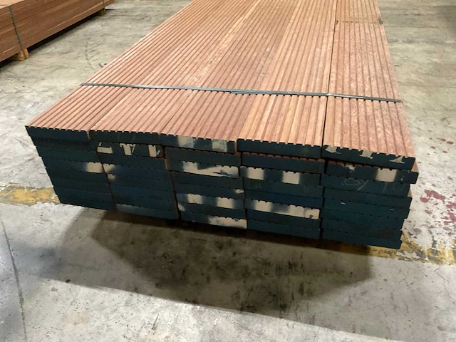Azobe vlonderplanken 35x190 mm (40x) - afbeelding 4 van  6