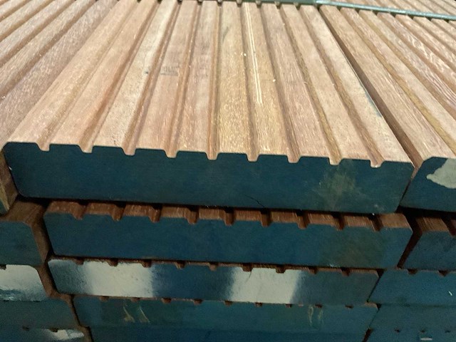 Azobe vlonderplanken 35x190 mm (40x) - afbeelding 6 van  6