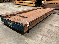 Azobe vlonderplanken 35x90 mm (26x) - afbeelding 1 van  4