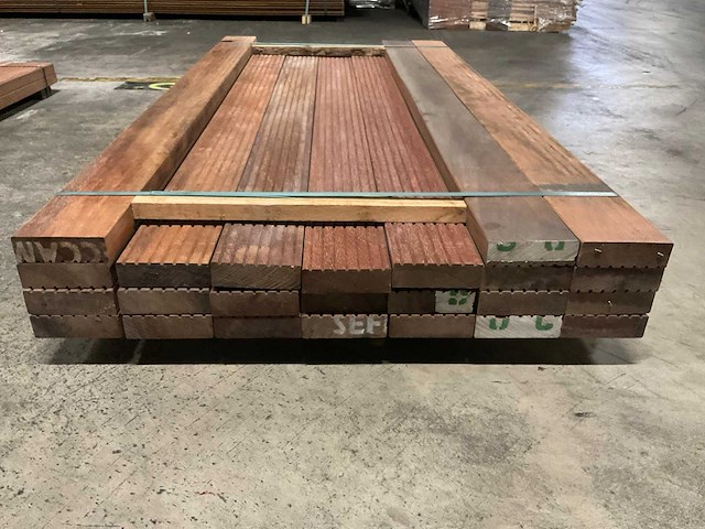 Azobe vlonderplanken 45x140 mm (24x) - afbeelding 2 van  6