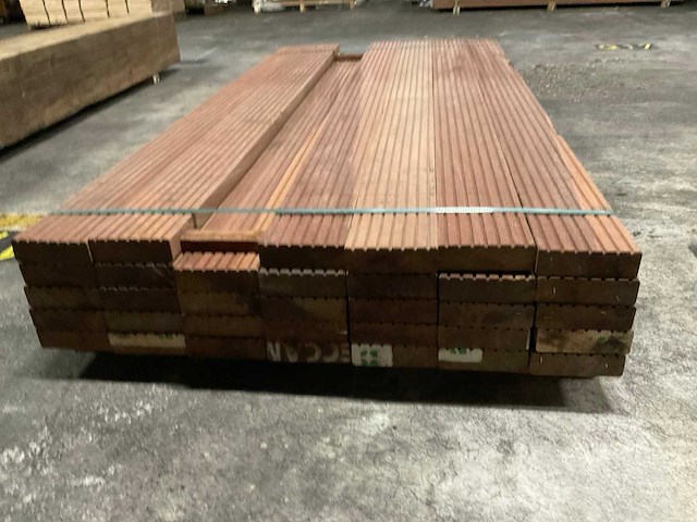 Azobe vlonderplanken 45x140 mm (34x) - afbeelding 2 van  6