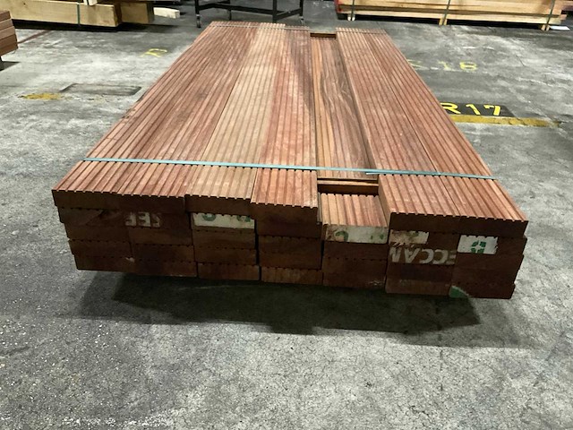 Azobe vlonderplanken 45x140 mm (34x) - afbeelding 4 van  6