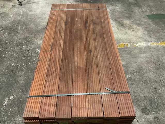 Azobe vlonderplanken 45x140 mm (50x) - afbeelding 5 van  5