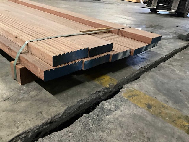 Azobe vlonderplanken 45x190 mm (8x) - afbeelding 2 van  6