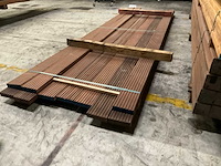 Azobé vlonderplanken met antislip 35x140 mm (10x) - afbeelding 2 van  3